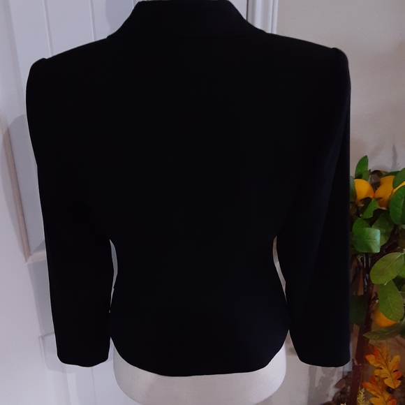 MAGGY LONDON, Blk, 3 Button, Polyester Blazer, Size 4 - Picture 9 of 11